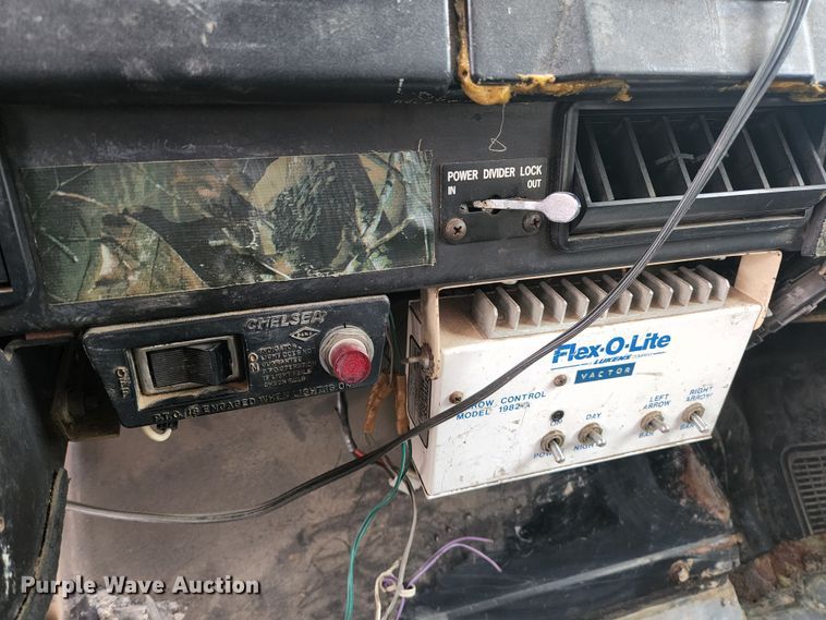 image for item JG9196 1994 International 2554  sewer jetter truck