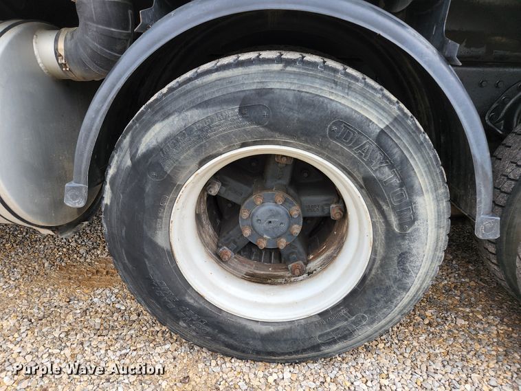 image for item JG9196 1994 International 2554  sewer jetter truck