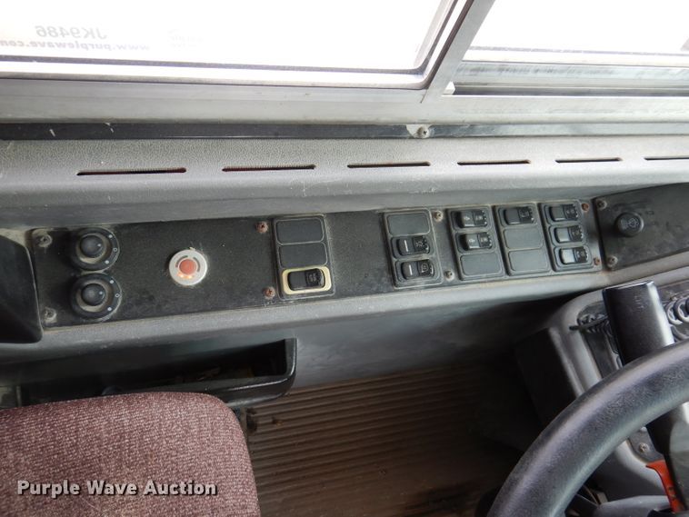 image for item JK9486 2010 Blue Bird All American FE  school bus