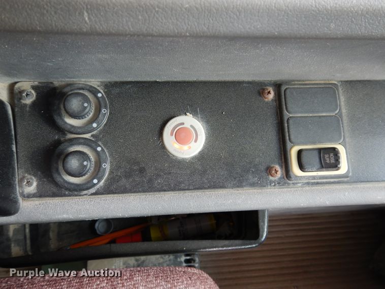 image for item JK9486 2010 Blue Bird All American FE  school bus