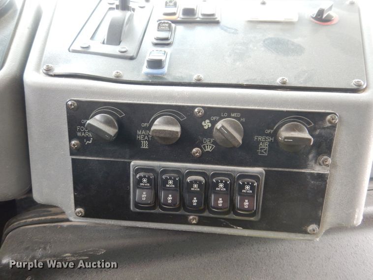 image for item JK9486 2010 Blue Bird All American FE  school bus