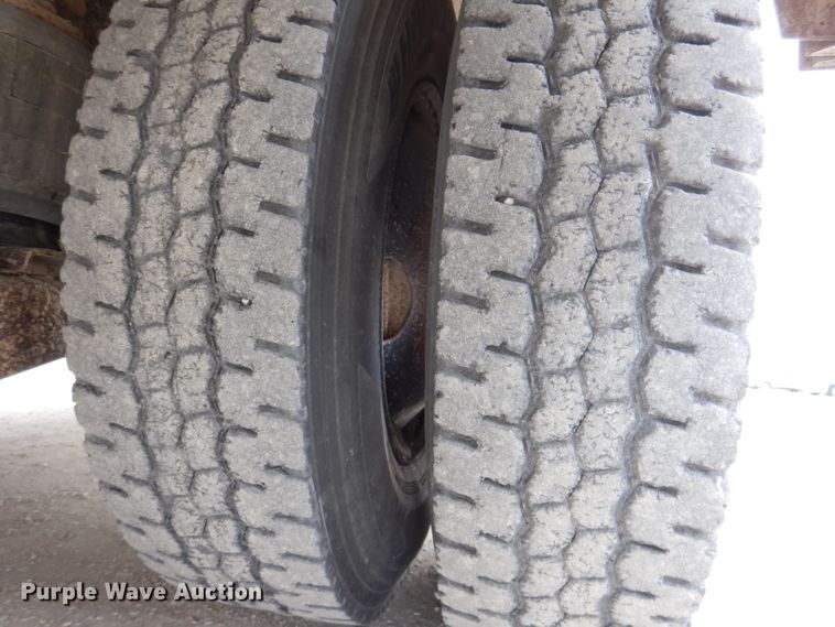 image for item JK9486 2010 Blue Bird All American FE  school bus