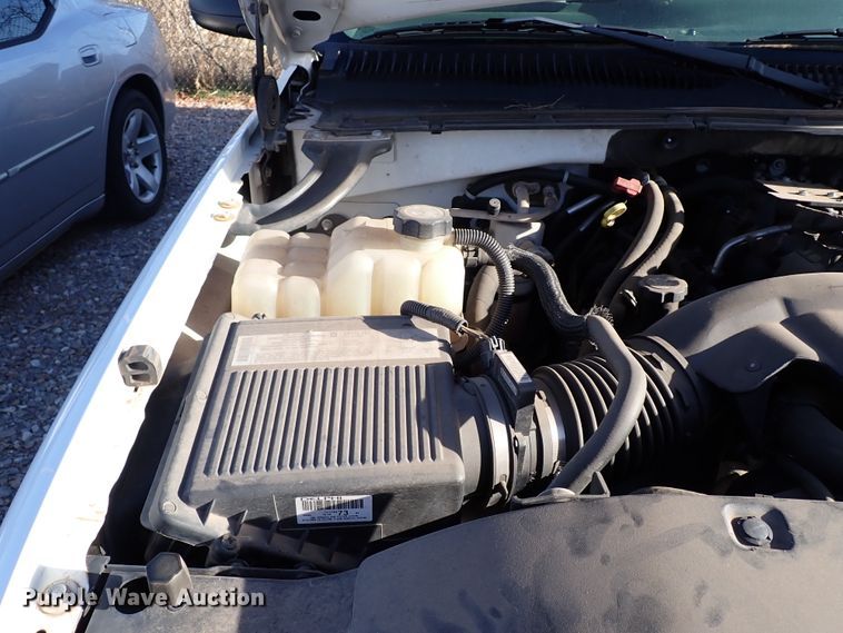 image for item JO9561 2004 Chevrolet Tahoe  SUV