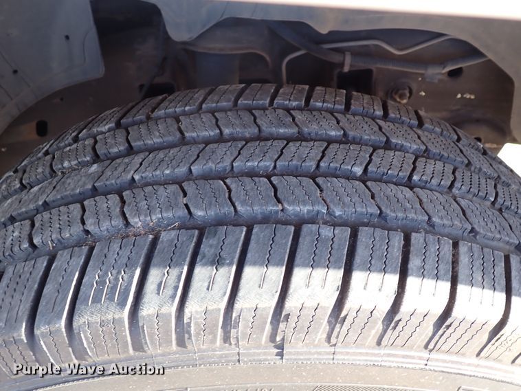 image for item JO9561 2004 Chevrolet Tahoe  SUV