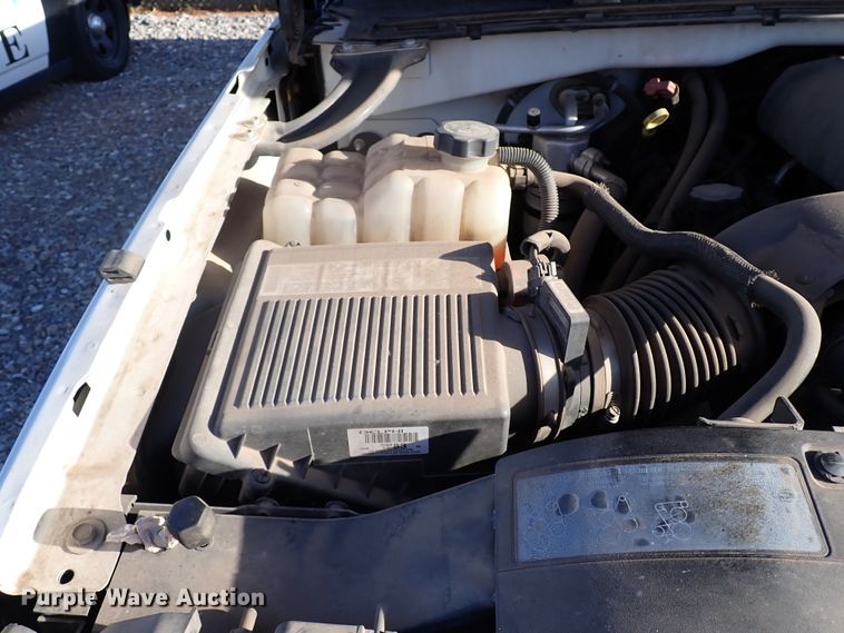 image for item JO9564 2004 Chevrolet Silverado 1500  Ext. Cab pickup truck