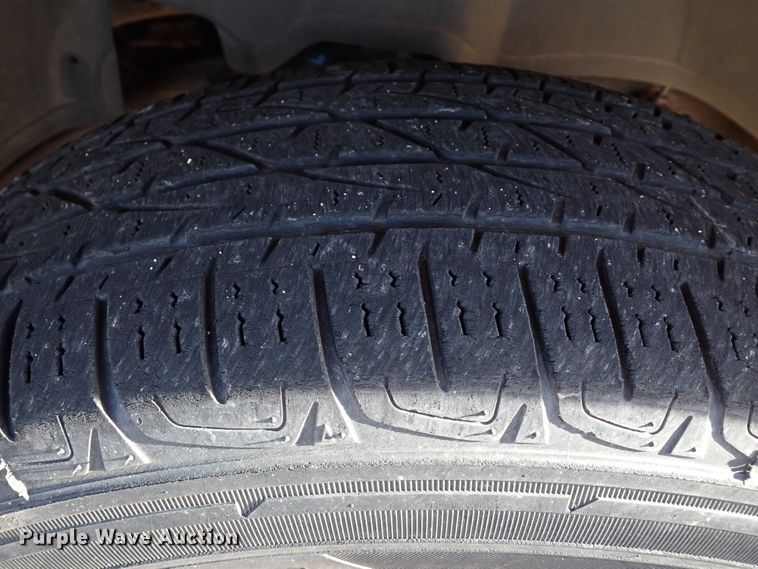 image for item JO9564 2004 Chevrolet Silverado 1500  Ext. Cab pickup truck