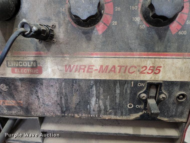 image for item KE9824 Lincoln Wire-Matic 255  welder