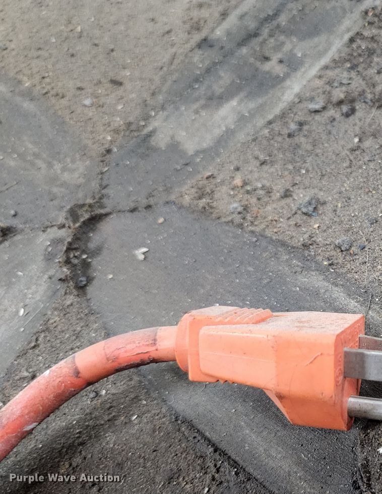 image for item KE9826 Coats RC-5A 040  rim clamp tire machine