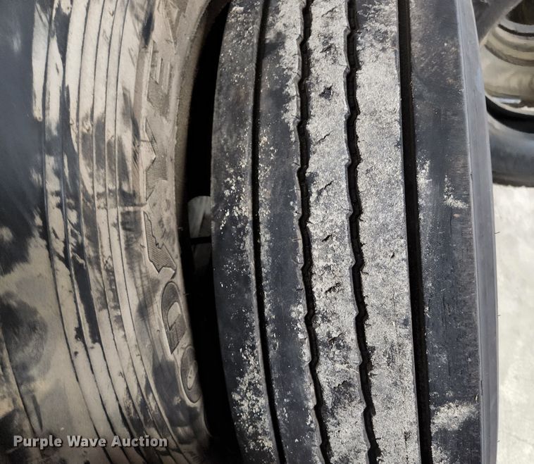 image for item KE9827 Approximately 13 tires