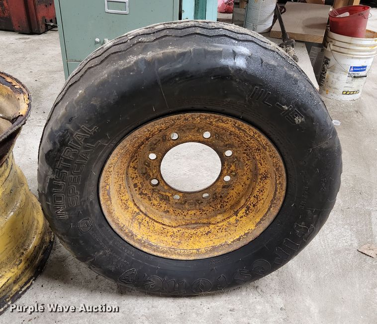 image for item KE9827 Approximately 13 tires