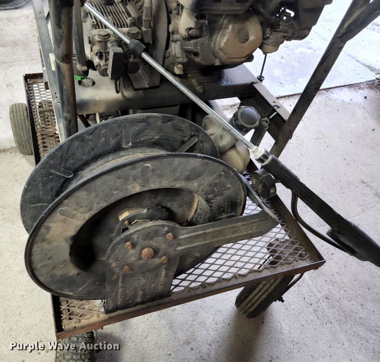 image for item KE9831 Mi-T-M HSP-3504-3MGH  steam pressure washer