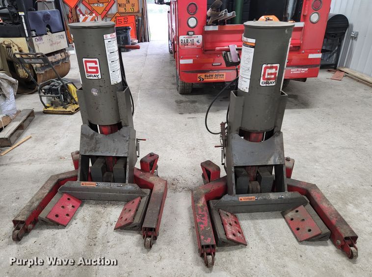 image for item KE9832 (2) Gray WL-30 wheel lift systems