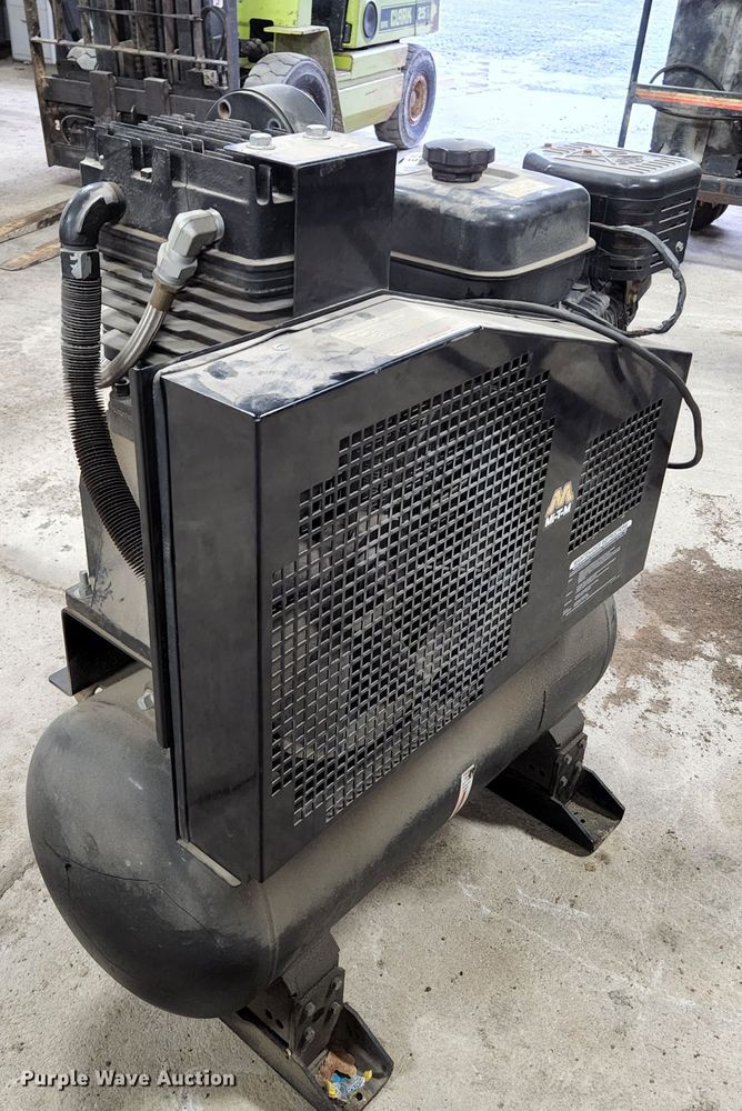 image for item KE9833 Mi-T-M 3-0304  air compressor