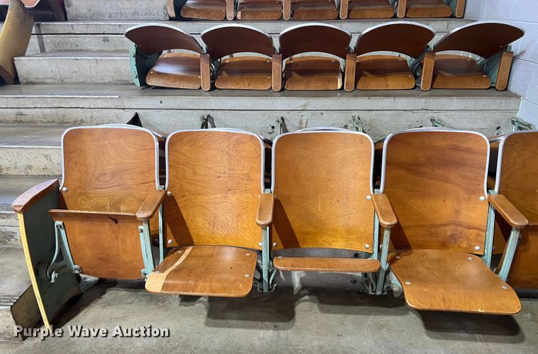 image for item KG9904 Approximately 550 stadium seats
