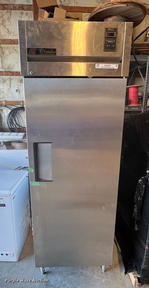 image for item KG9909 True TG1RPT-1S-1S  refrigerator