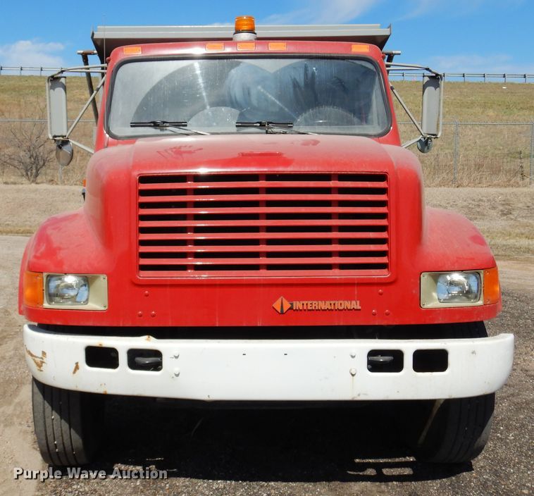 image for item KI9433 1991 International 4700  dump truck