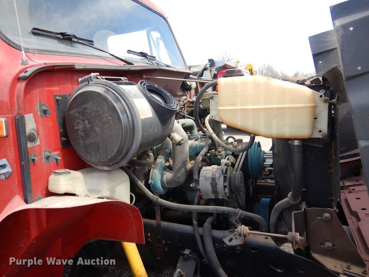 image for item KI9433 1991 International 4700  dump truck