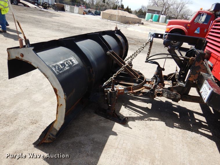 image for item KI9434 1991 International 4900  dump truck