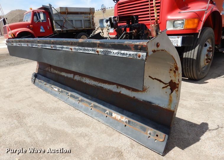 image for item KI9434 1991 International 4900  dump truck