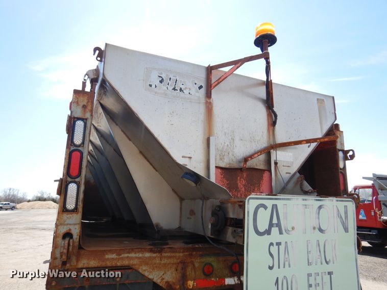 image for item KI9434 1991 International 4900  dump truck