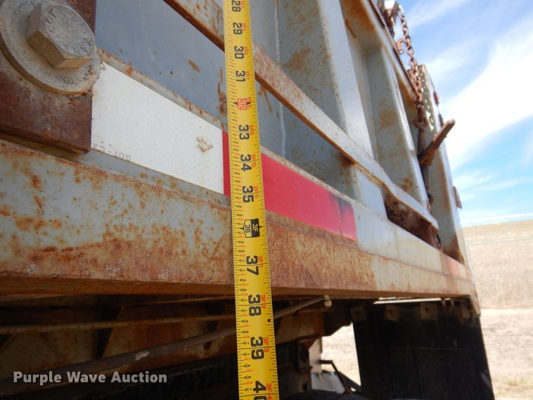 image for item KI9434 1991 International 4900  dump truck