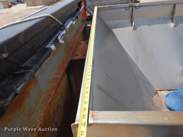 image for item KI9434 1991 International 4900  dump truck