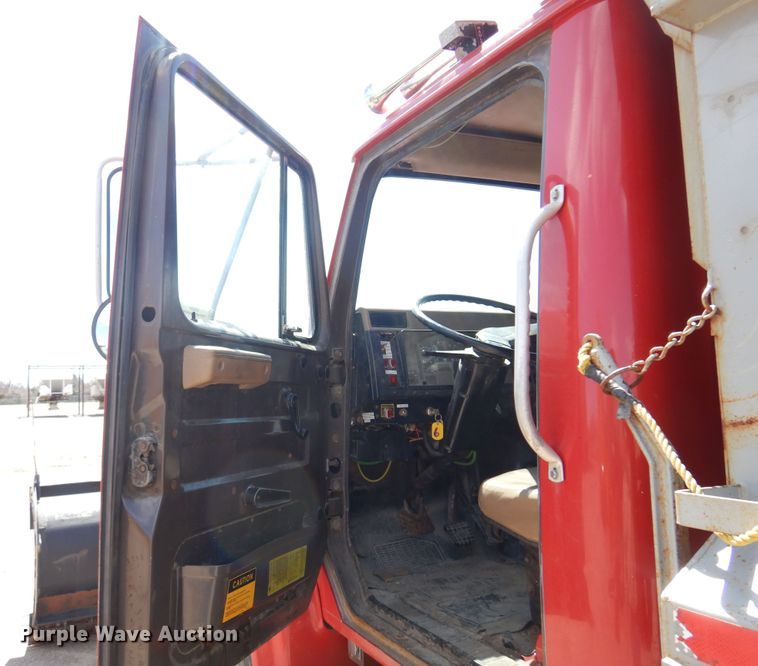 image for item KI9434 1991 International 4900  dump truck