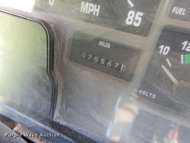 image for item KI9434 1991 International 4900  dump truck