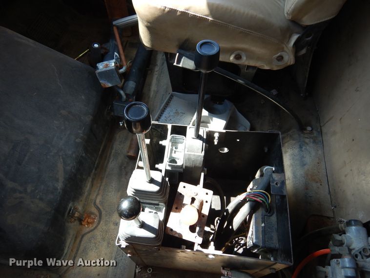 image for item KI9434 1991 International 4900  dump truck