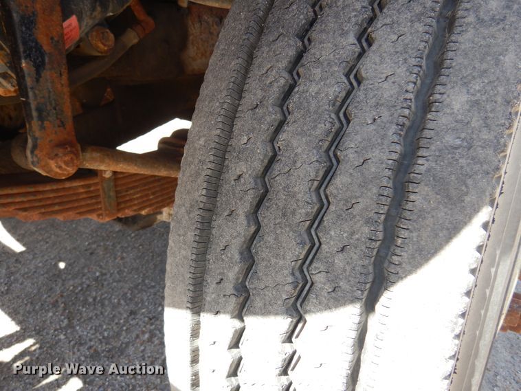 image for item KI9434 1991 International 4900  dump truck