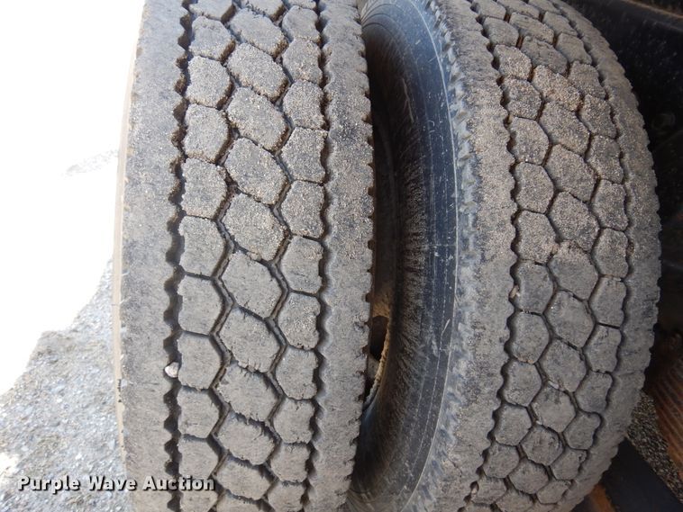 image for item KI9434 1991 International 4900  dump truck