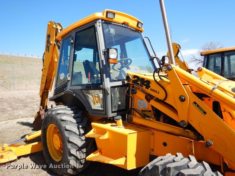 image for item KI9435 1996 JCB 214  backhoe