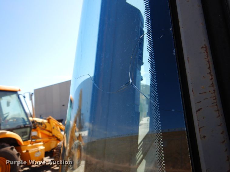 image for item KI9435 1996 JCB 214  backhoe