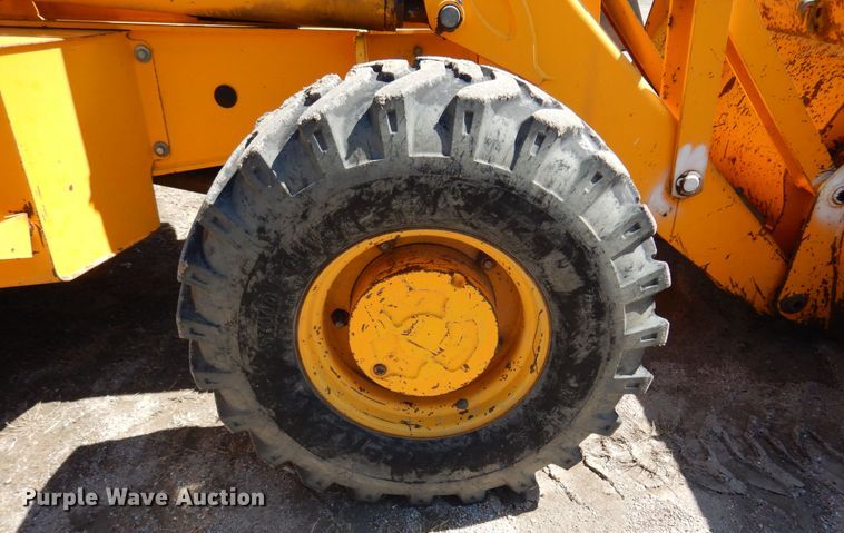 image for item KI9435 1996 JCB 214  backhoe