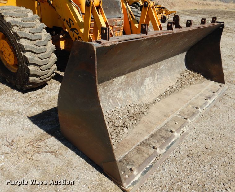 image for item KI9436 2000 JCB 214  backhoe