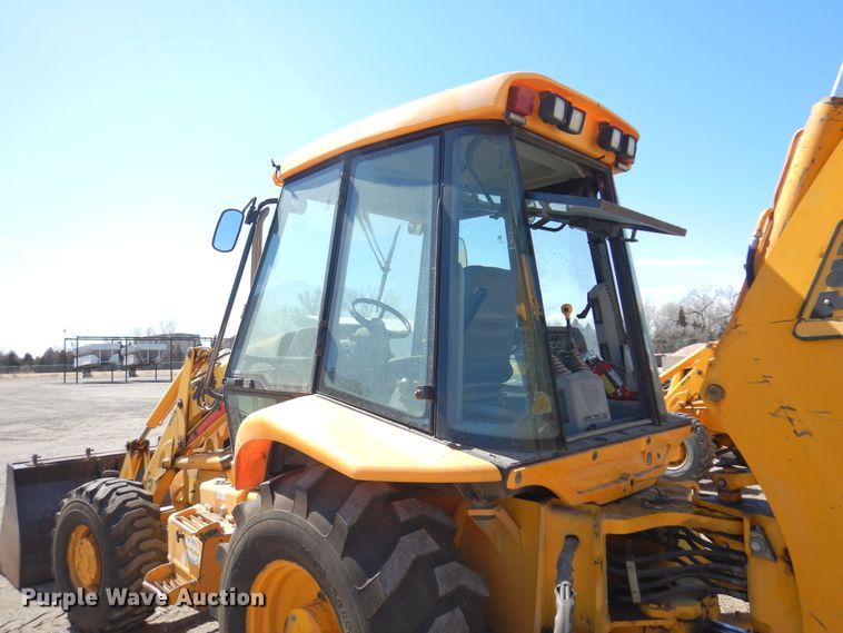 image for item KI9436 2000 JCB 214  backhoe