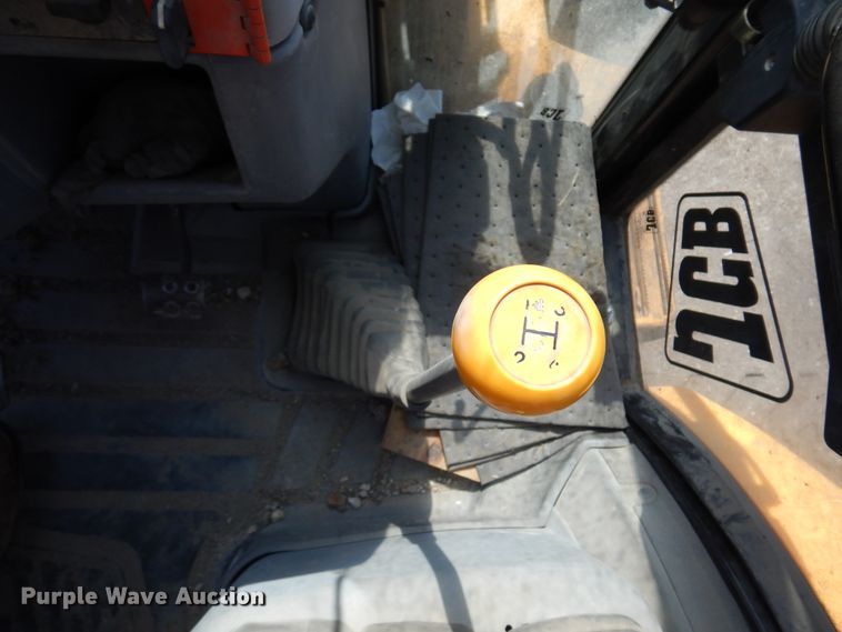 image for item KI9436 2000 JCB 214  backhoe