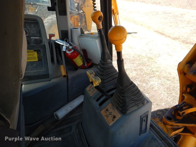 image for item KI9436 2000 JCB 214  backhoe