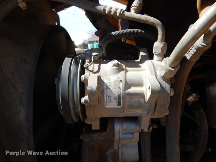 image for item KI9436 2000 JCB 214  backhoe