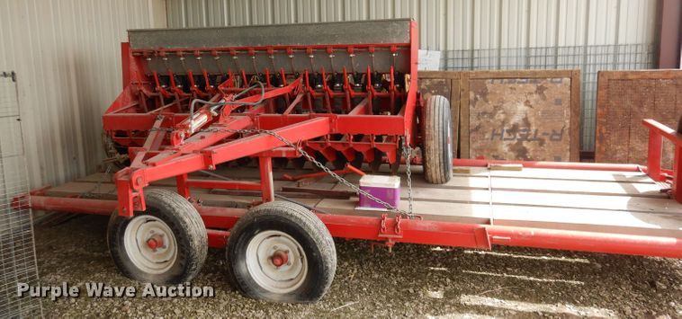 image for item KM9655 1983 Horizon Seeds  grain drill