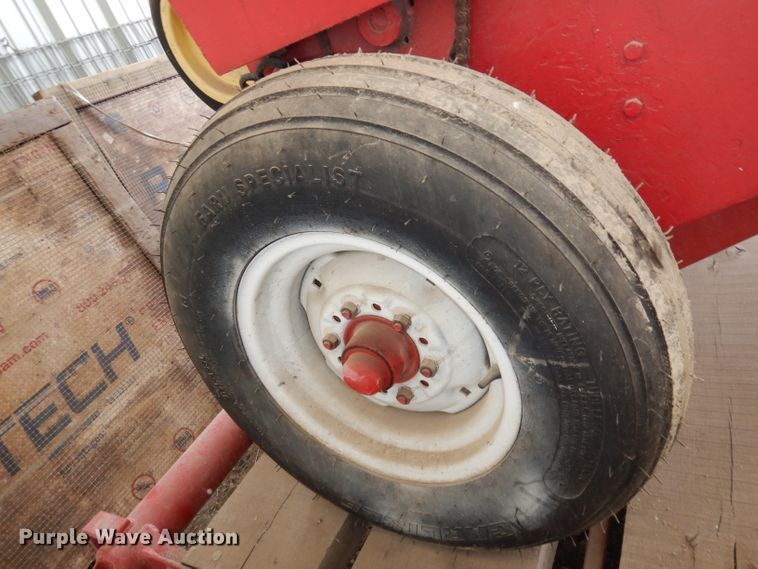 image for item KM9655 1983 Horizon Seeds  grain drill