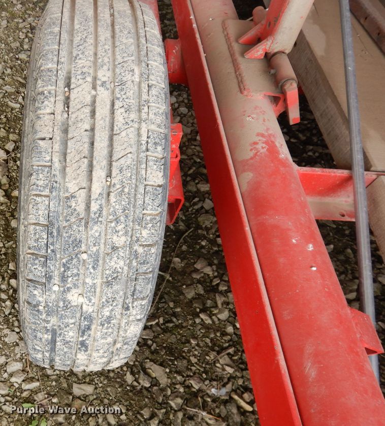 image for item KM9655 1983 Horizon Seeds  grain drill