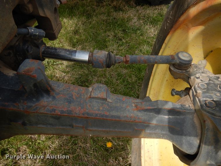 image for item KM9660 1997 John Deere 5400  MFWD tractor