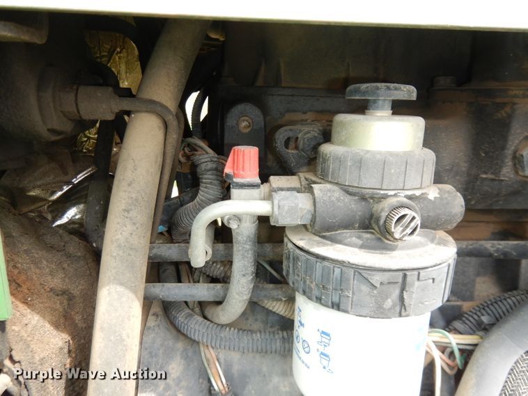 image for item KM9660 1997 John Deere 5400  MFWD tractor