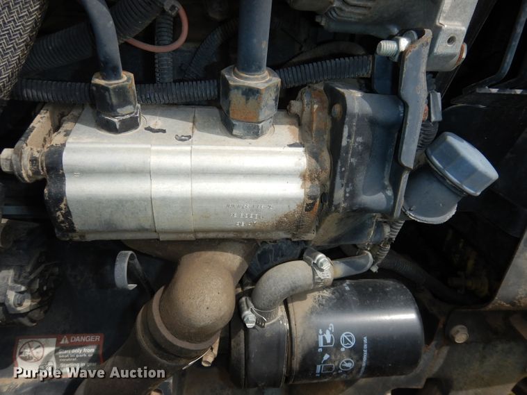 image for item KM9660 1997 John Deere 5400  MFWD tractor