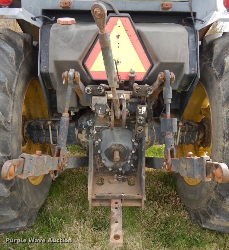 image for item KM9660 1997 John Deere 5400  MFWD tractor