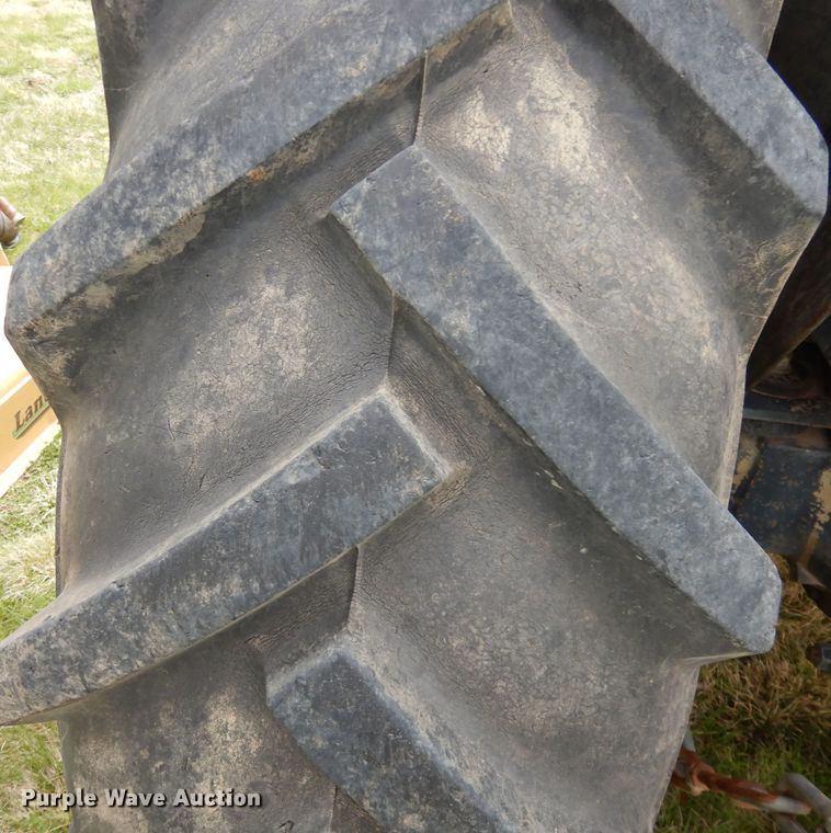 image for item KM9660 1997 John Deere 5400  MFWD tractor