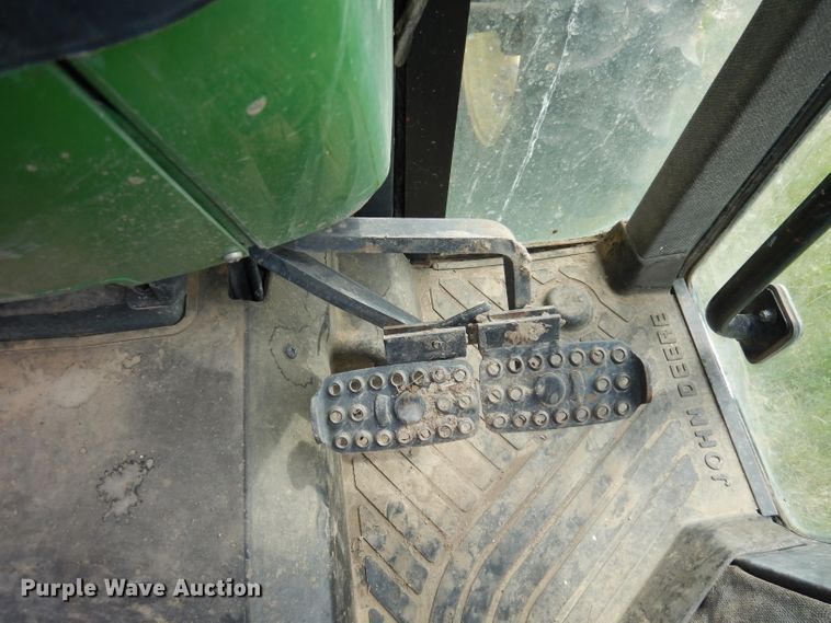 image for item KM9660 1997 John Deere 5400  MFWD tractor