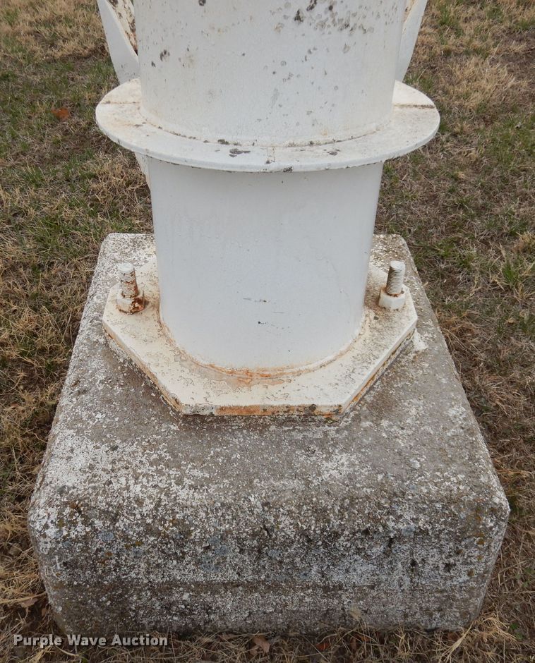 image for item KM9779 Water tower