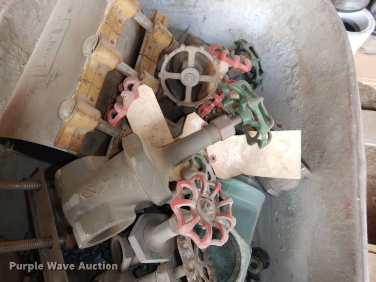 image for item KM9787 Water pipe fittings